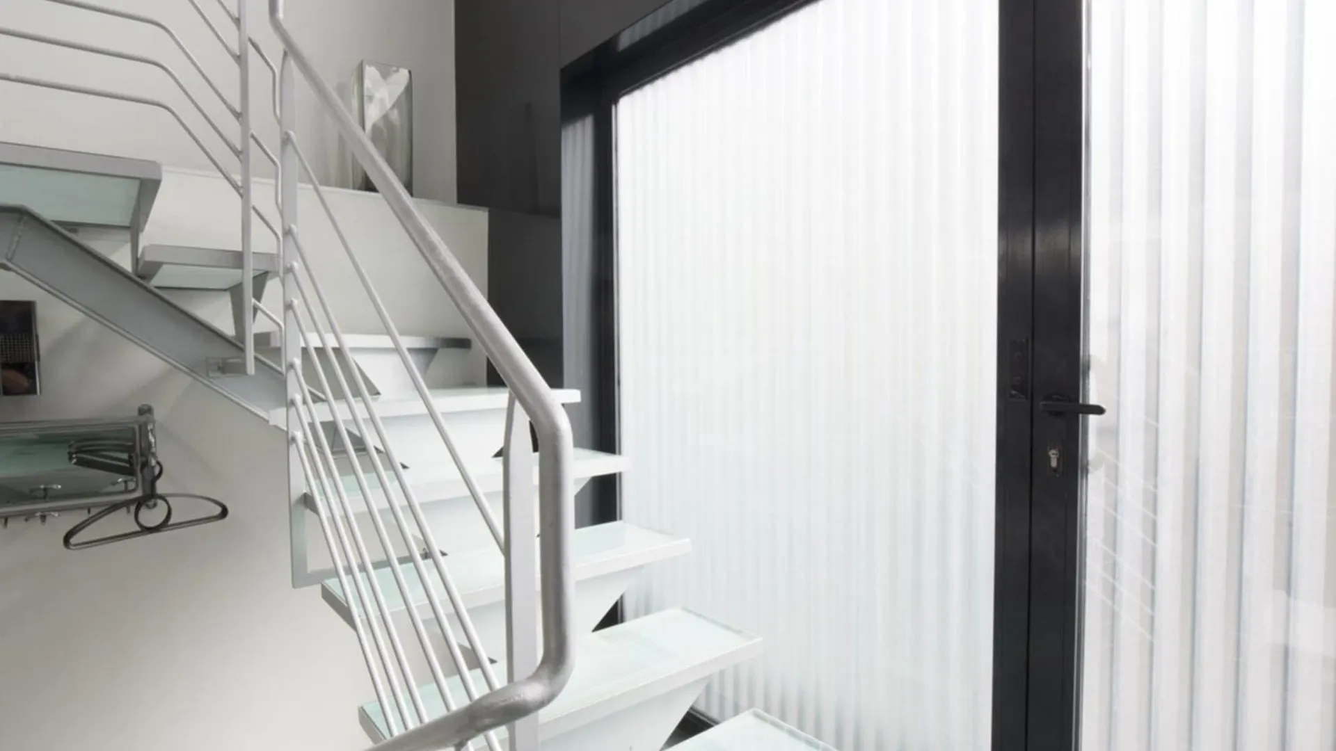Maison D'Architecte De 6 Niveaux A Parigi 0*,
